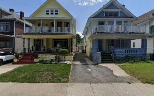 3-Bedroom Townhouse for Rent in Buffalo, NY 14208 – $1200/mo | 1 Baths | Updated 2025