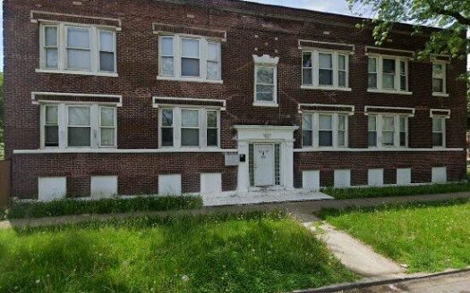3-Bedroom Townhouse  for Rent in Chicago, IL 60644 – $1850/mo | 1 Baths | Updated 2025