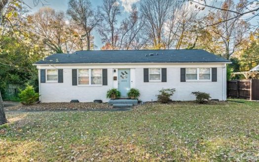 Single Family Home for Sale in Charlotte, NC 28205 – 3 Bedrooms, 2 Baths – $399900