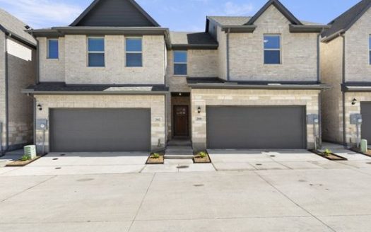 Townhouse for Sale in Dallas, TX 75228 – 3 Bedrooms, 3 Baths – $349990