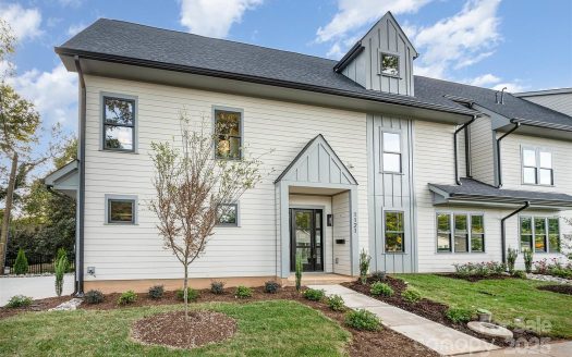 Multi Family Home for Sale in Charlotte, NC 28216 – 7 Bedrooms, 8 Baths – $1324900