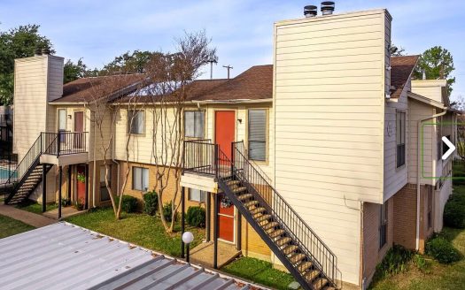 Condo for Sale in Dallas, TX 75214 – 2 Bedrooms, 2 Baths – $115000