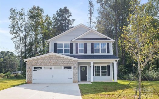 Single Family Home for Sale in Charlotte, NC 28213 – 4 Bedrooms, 3 Baths – $425000