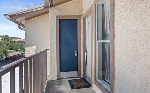Condo for Sale in Dallas, TX 75231 – 2 Bedrooms, 2 Baths – $118000