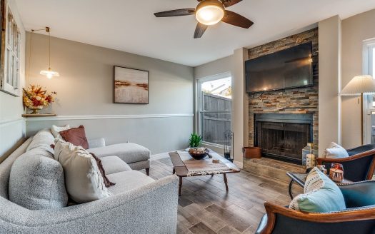 Townhouse for Sale in Dallas, TX 75243 – 3 Bedrooms, 3 Baths – $310000