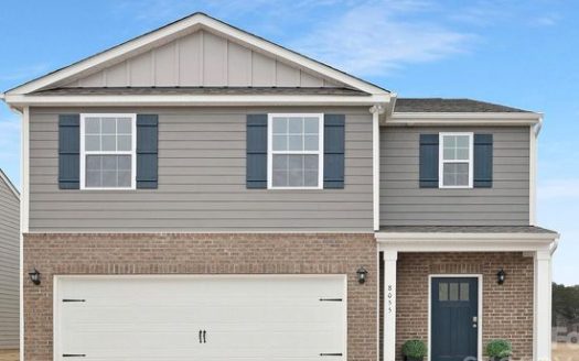 Single Family Home for Sale in Charlotte, NC 28215 – 5 Bedrooms, 3 Baths – $439090