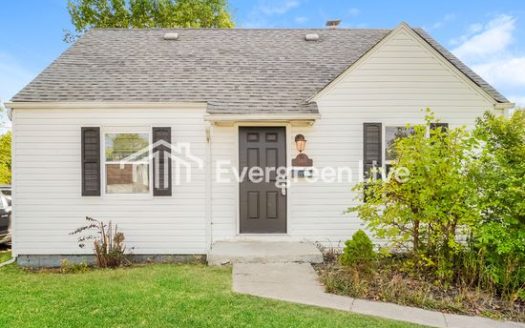 3-Bedroom Single Family Home for Rent in Columbus, OH 43211 – $1395/mo | 2 Baths | Updated 2025