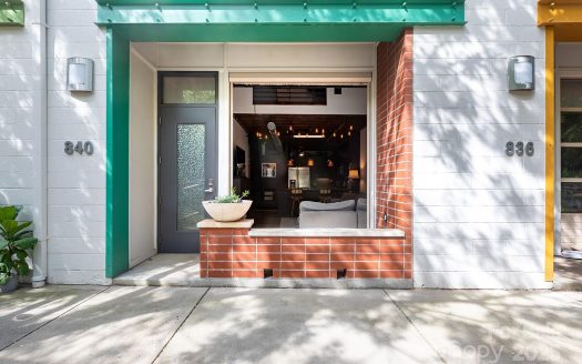 Condo for Sale in Charlotte, NC 28205 – 2 Bedrooms, 2 Baths – $430000