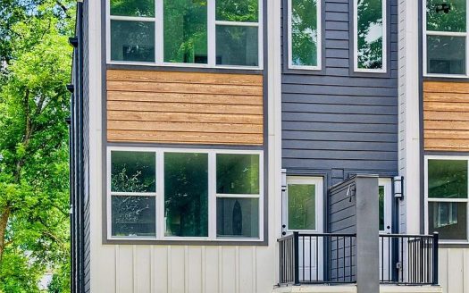 Condo for Sale in Charlotte, NC 28208 – 3 Bedrooms, 2 Baths – $675000