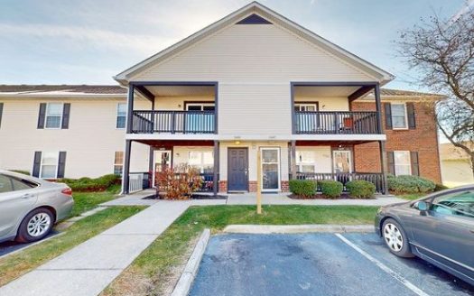 2-Bedroom Apartment for Rent in Columbus, OH 43228 – $1350/mo | 2 Baths | Updated 2025