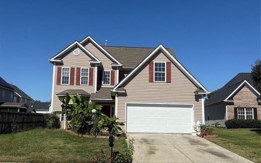 Single Family Home for Sale in Charlotte, NC 28213 – 4 Bedrooms, 3 Baths – $430000