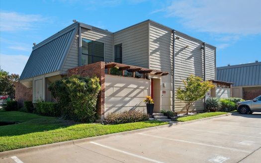Condo for Sale in Dallas, TX 75204 – 2 Bedrooms, 2 Baths – $497500