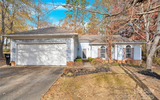 Single Family Home for Sale in Charlotte, NC 28214 – 3 Bedrooms, 2 Baths – $365000
