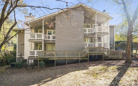 Condo for Sale in Charlotte, NC 28226 – 2 Bedrooms, 2 Baths – $260000