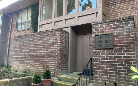 Condo for Sale in Dallas, TX 75230 – 2 Bedrooms, 2 Baths – $139000