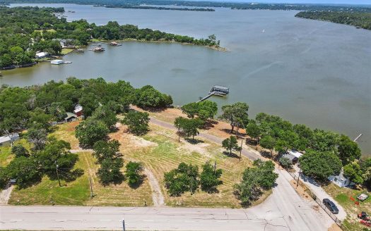 Lot for Sale in Fort Worth, TX 76108 – 1 Bedroom, 1 Bath – $525000