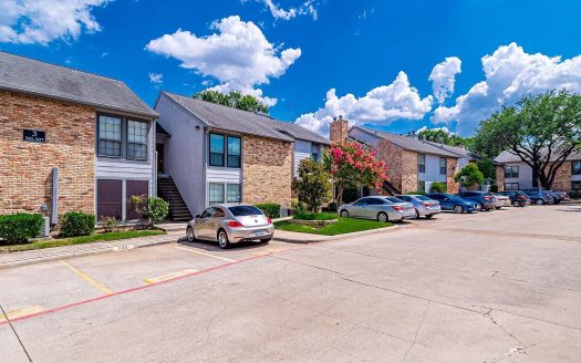 Condo for Sale in Dallas, TX 75248 – 2 Bedrooms, 2 Baths – $214900