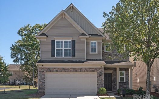 Single Family Home for Sale in Charlotte, NC 28210 – 4 Bedrooms, 3 Baths – $660000