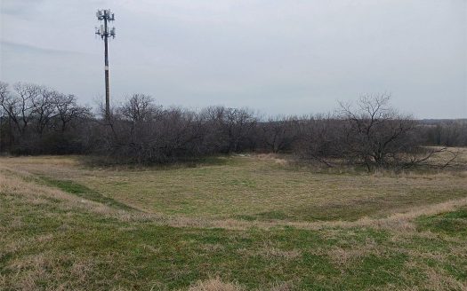Lot for Sale in Fort Worth, TX 76120 – 1 Bedroom, 1 Bath – $199000