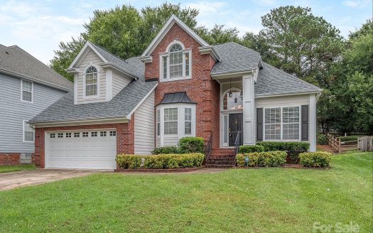 Single Family Home for Sale in Charlotte, NC 28270 – 4 Bedrooms, 3 Baths – $625000