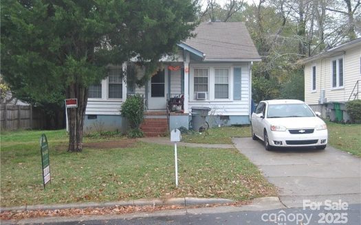 Single Family Home for Sale in Charlotte, NC 28211 – 2 Bedrooms, 1 Baths – $249900