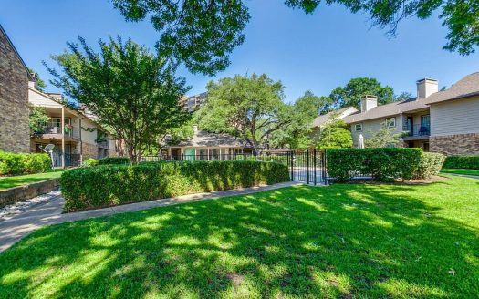 Condo for Sale in Dallas, TX 75248 – 1 Bedroom, 1 Bath – $169000