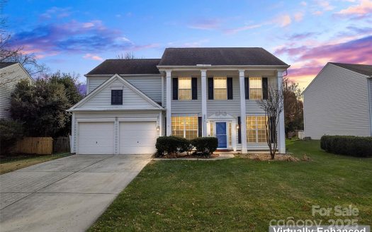 Single Family Home for Sale in Charlotte, NC 28269 – 4 Bedrooms, 3 Baths – $490000