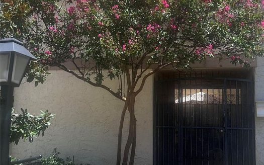 Townhouse for Sale in Dallas, TX 75243 – 4 Bedrooms, 3 Baths – $320000