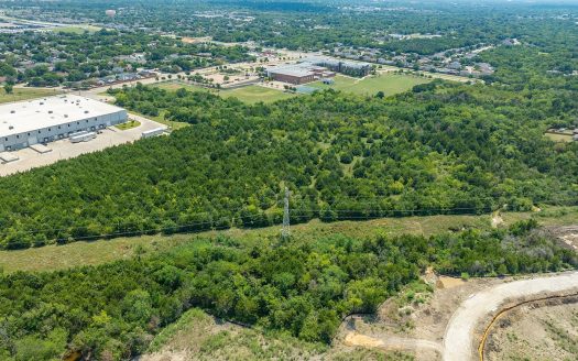 Lot for Sale in Dallas, TX 75227 – 1 Bedroom, 1 Bath – $3950000