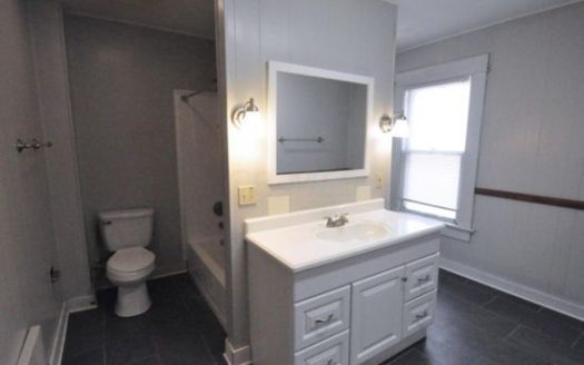 6-Bedroom Single Family Home for Rent in Columbus, OH 43201 – $2890/mo | 4 Baths | Updated 2025