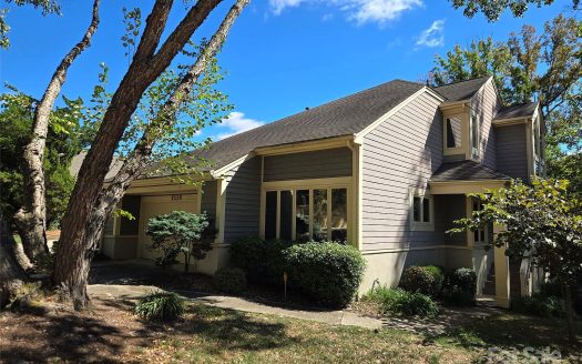 Single Family Home for Sale in Charlotte, NC 28262 – 4 Bedrooms, 4 Baths – $595000