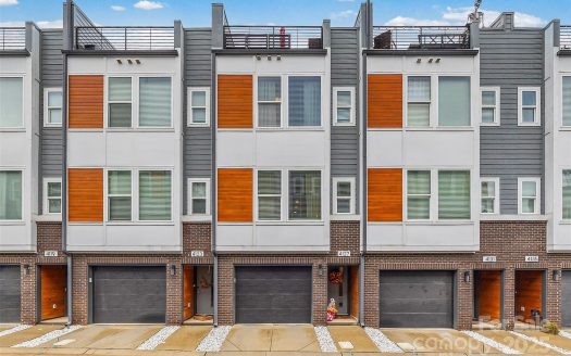 Townhouse for Sale in Charlotte, NC 28208 – 2 Bedrooms, 4 Baths – $564900
