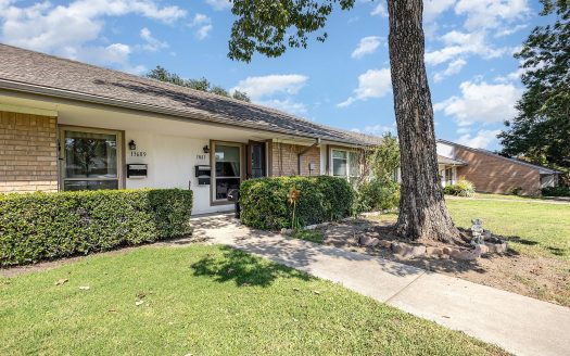Townhouse for Sale in Dallas, TX 75240 – 2 Bedrooms, 2 Baths – $262500