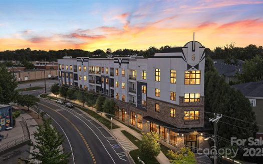 Condo for Sale in Charlotte, NC 28205 – 2 Bedrooms, 3 Baths – $825000