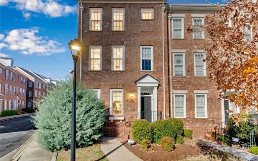 Townhouse for Sale in Charlotte, NC 28273 – 3 Bedrooms, 3 Baths – $410000