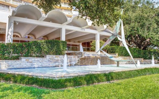 Condo for Sale in Dallas, TX 75225 – 2 Bedrooms, 3 Baths – $535000