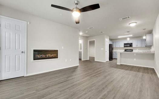 Condo for Sale in Dallas, TX 75231 – 2 Bedroom, 1 Bath – $175000