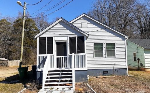 Single Family Home for Sale in Charlotte, NC 28215 – 2 Bedrooms, 2 Baths – $239900