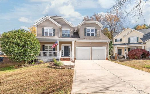 Single Family Home for Sale in Charlotte, NC 28277 – 4 Bedrooms, 3 Baths – $650000