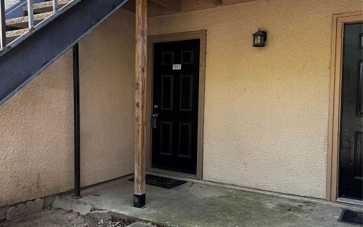 Condo for Sale in Dallas, TX 75231 – 2 Bedroom, 1 Bath – $119000