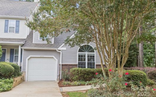 Townhouse for Sale in Charlotte, NC 28277 – 3 Bedrooms, 2 Baths – $385000