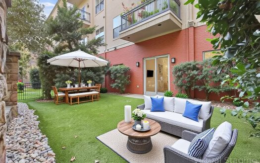 Condo for Sale in Dallas, TX 75204 – 1 Bedroom, 2 Baths – $359000