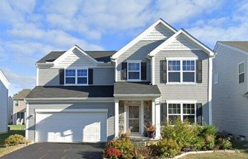 4-Bedroom Single Family Home for Rent in Lewis Center, OH 43035 – $2899/mo | 3 Baths | Updated 2025
