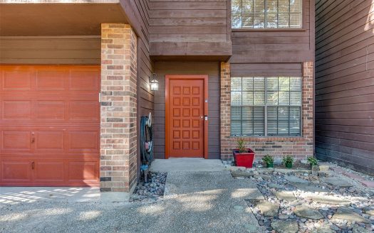 Townhouse for Sale in Dallas, TX 75231 – 2 Bedrooms, 2 Baths – $345000
