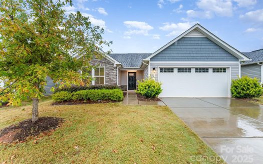 Single Family Home for Sale in Charlotte, NC 28214 – 3 Bedrooms, 2 Baths – $350000