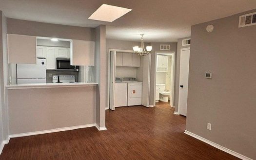 Condo for Sale in Dallas, TX 75243 – 1 Bedroom, 1 Bath – $80000