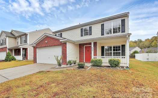 Single Family Home for Sale in Charlotte, NC 28216 – 3 Bedrooms, 3 Baths – $349900