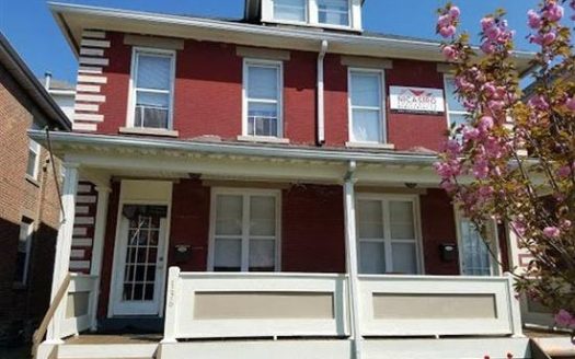 4-Bedroom Townhouse for Rent in Columbus, OH 43201 – $2800/mo | 2 Baths | Updated 2025