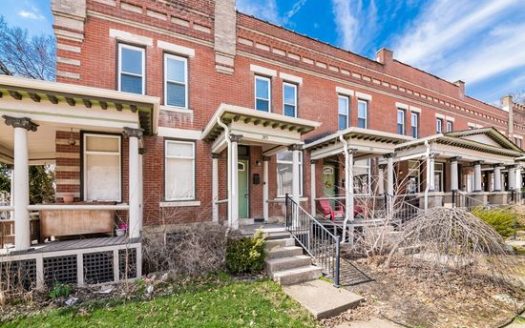 2-Bedroom Townhouse for Rent in Columbus, OH 43205 – $1250/mo | 1 Baths | Updated 2025