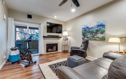 Condo for Sale in Dallas, TX 75231 – 2 Bedrooms, 2 Baths – $197500